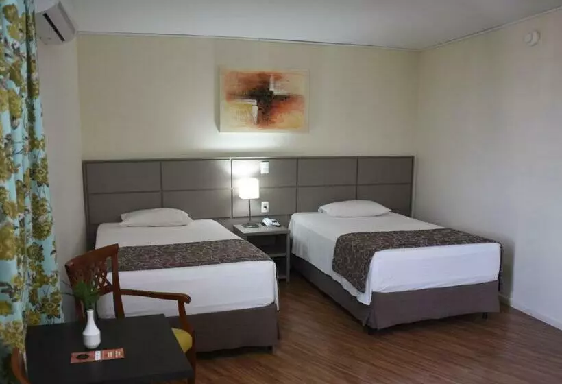デラックスルーム, Hotel Golden Park Internacional Foz & Convenções By Nacional Inn