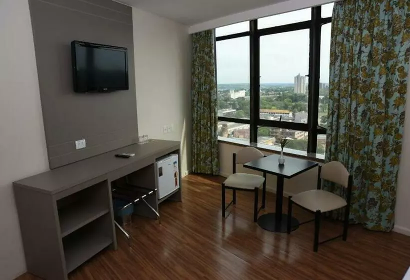 キングサイズベッドのデラックスルーム, Hotel Golden Park Internacional Foz & Convenções By Nacional Inn