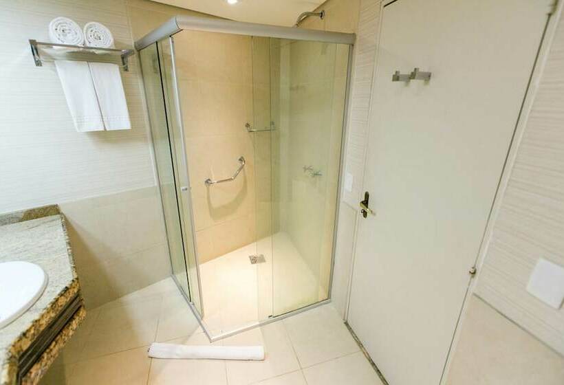 غرفة قياسية, Golden Park Internacional Foz & Convenções