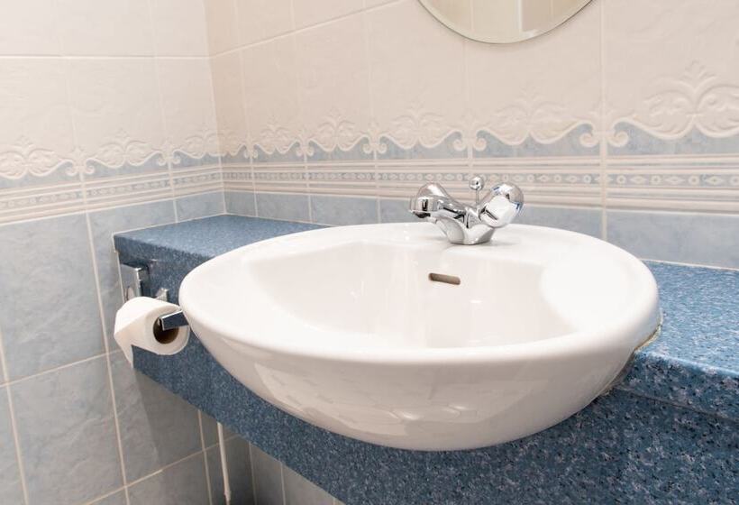 سوییت جونیور, Parkmore Hotel & Leisure Club, Sure Hotel Collection By Bw