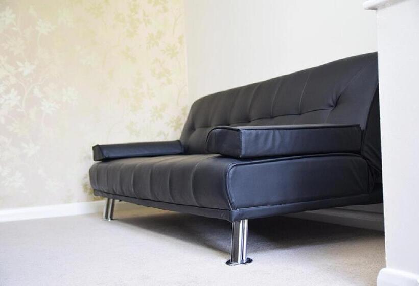 جناح جونيور, Parkmore Hotel & Leisure Club, Sure Hotel Collection By Bw