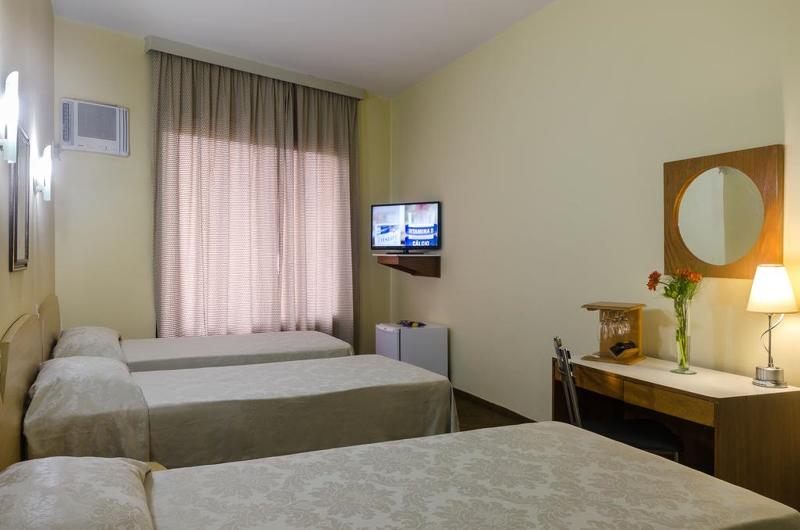 اتاق استاندارد سه نفره, San Michel