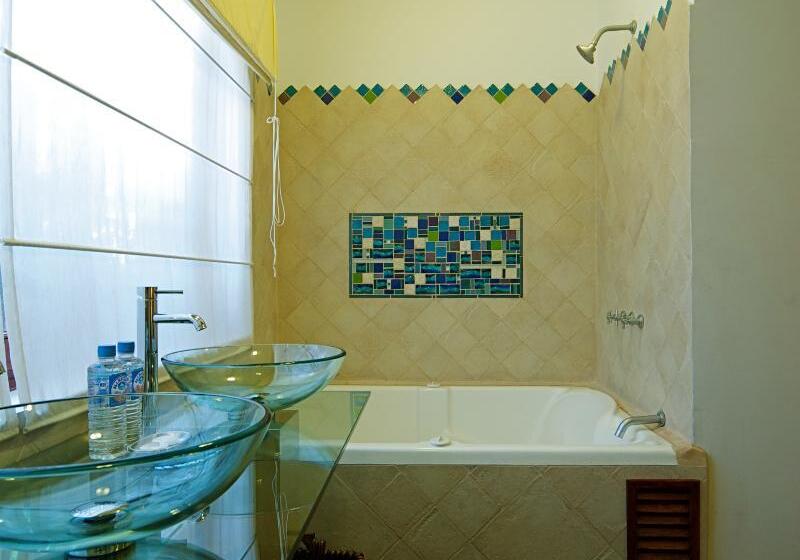 اتاق استاندارد, San Michel