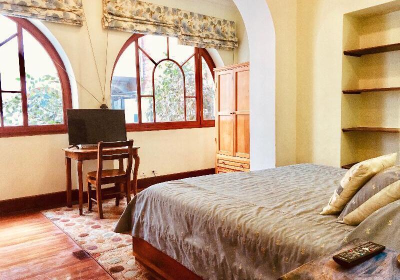 اتاق استاندارد, San Michel