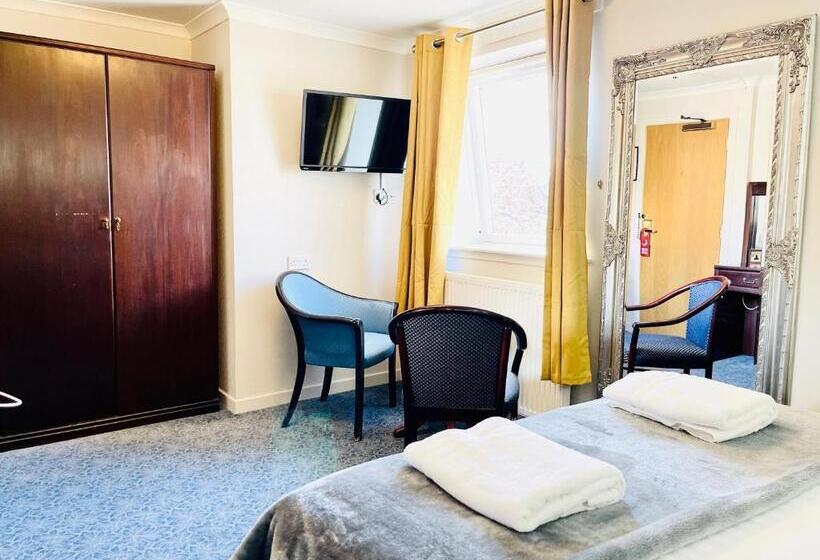 חדר סטנדרט, The Lovat