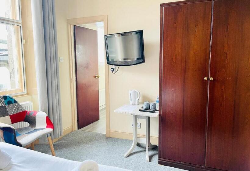 经济房, The Lovat