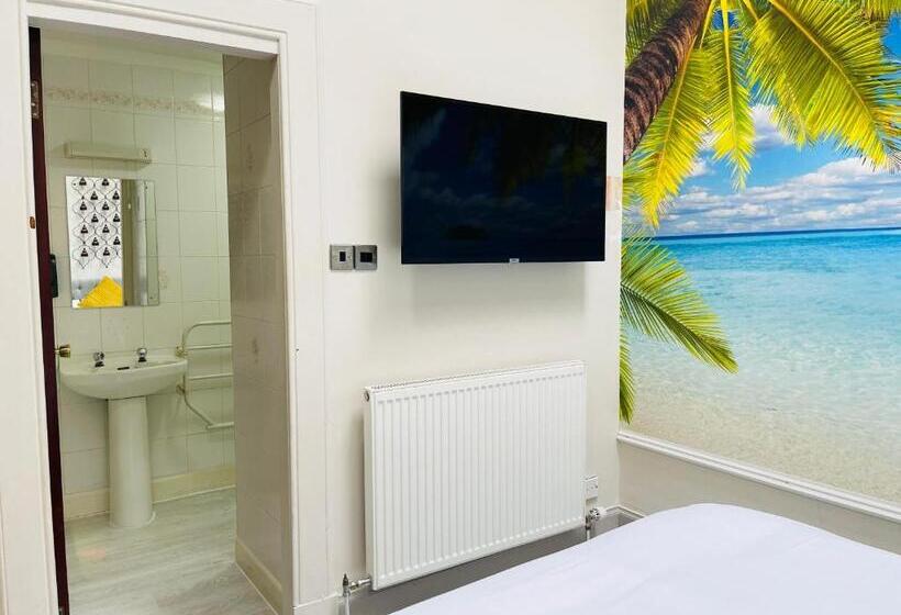 Номер Economy, The Lovat