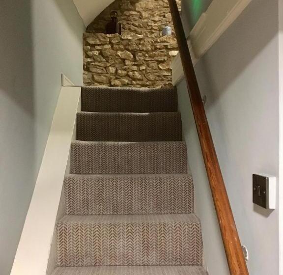 غرفة ديلوكس, The Sheep On Sheep Street