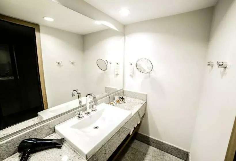 اتاق لوکس چهار تخته, Mabu Thermas Grand Resort