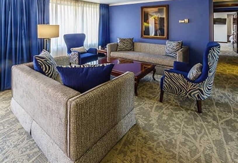 سوئیت پرزیدنت, Ritz Apart