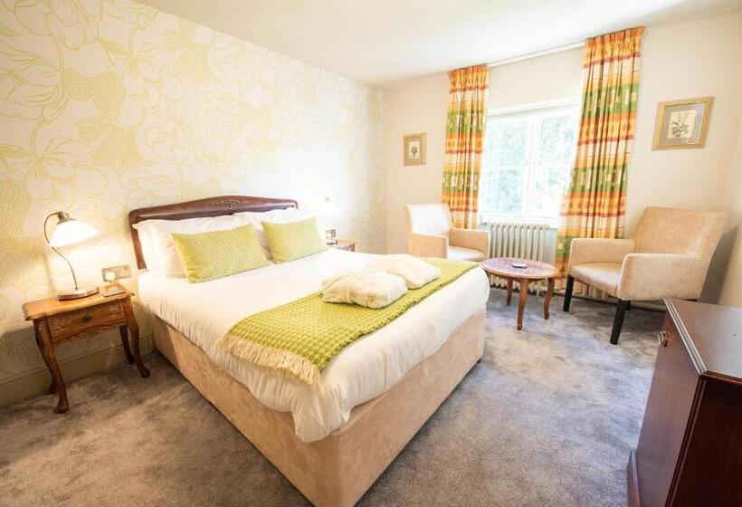 スタンダードルーム, The Falcondale At Lampeter