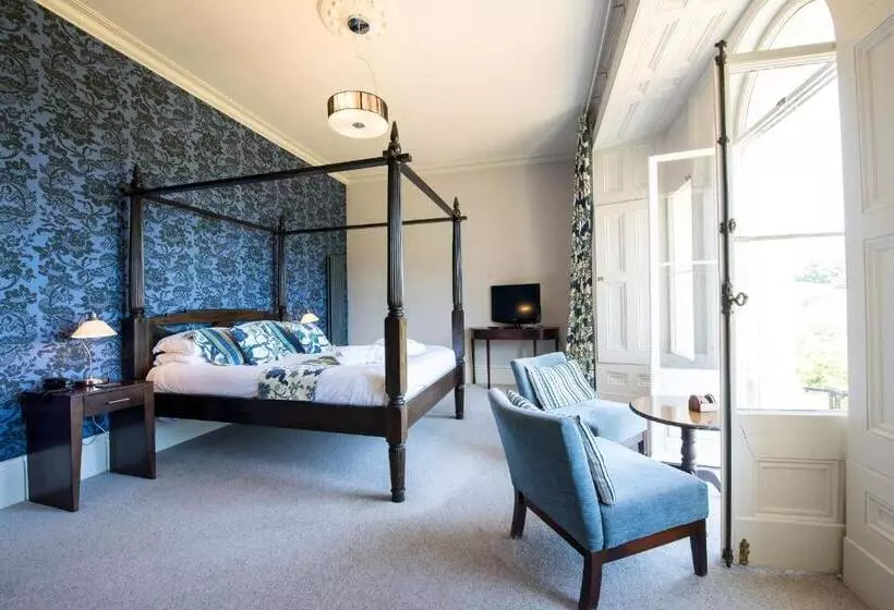Superior Room with Balcony, The Falcondale At Lampeter