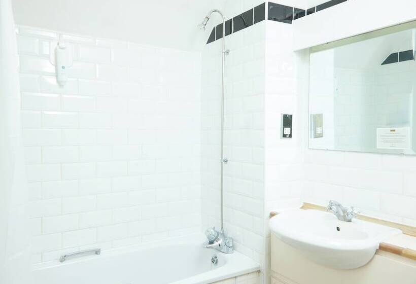 Номер Superior, Fieldhead Hotel By Greene King Inns