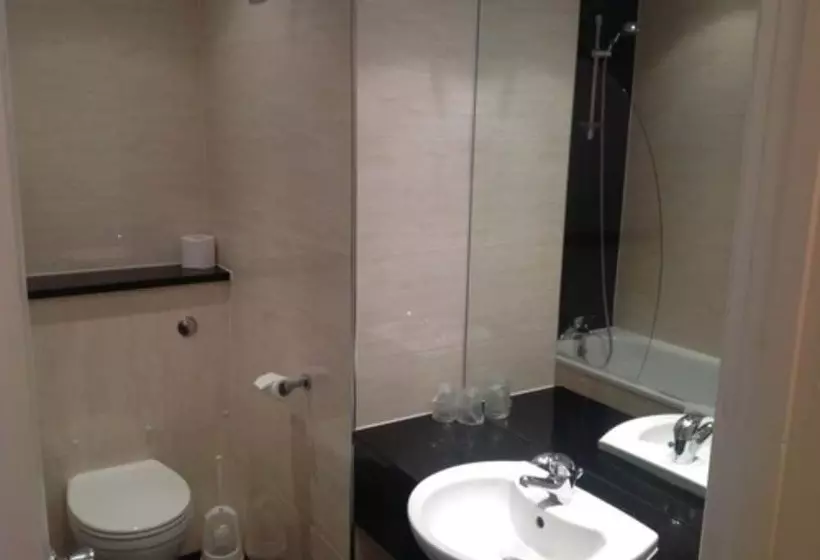 اتاق سوپریور, Best Western Premier Heronston Hotel & Spa