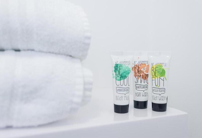 Номер Basic, Innit Marina