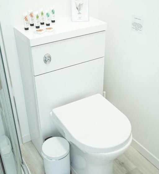 Номер Basic, Innit Marina