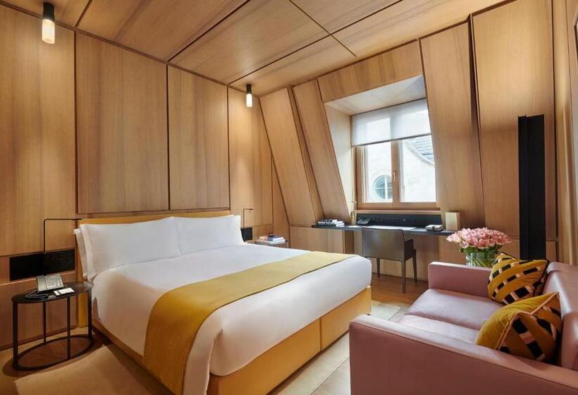 Номер Deluxe Кровать Кинг, Cafe Royal