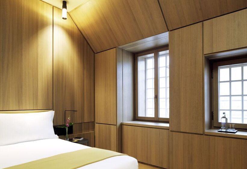 Номер Superior, Cafe Royal