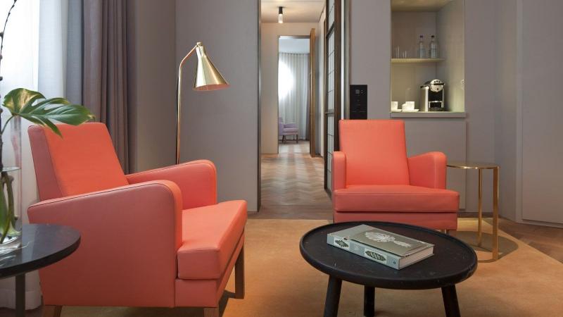 Люкс Повышенной Комфортности, Cafe Royal