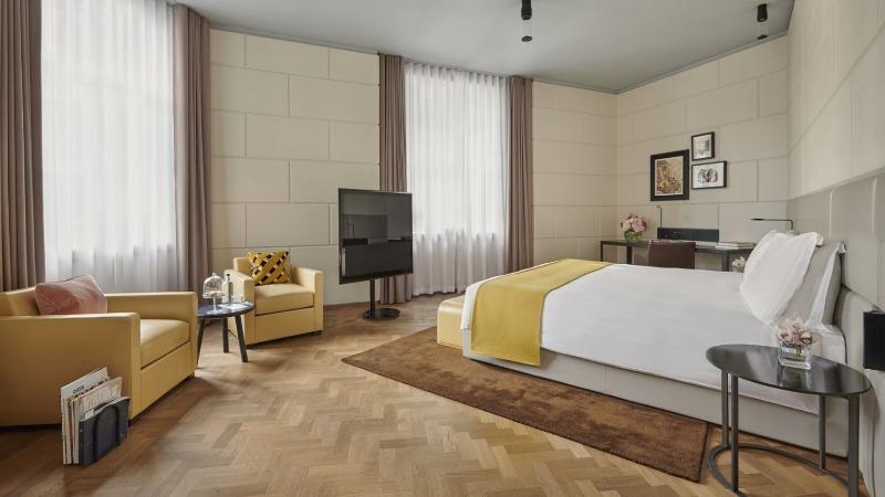 Люкс Повышенной Комфортности, Cafe Royal