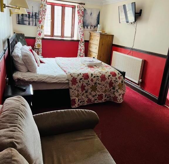 패밀리 룸, Crown & Cushion