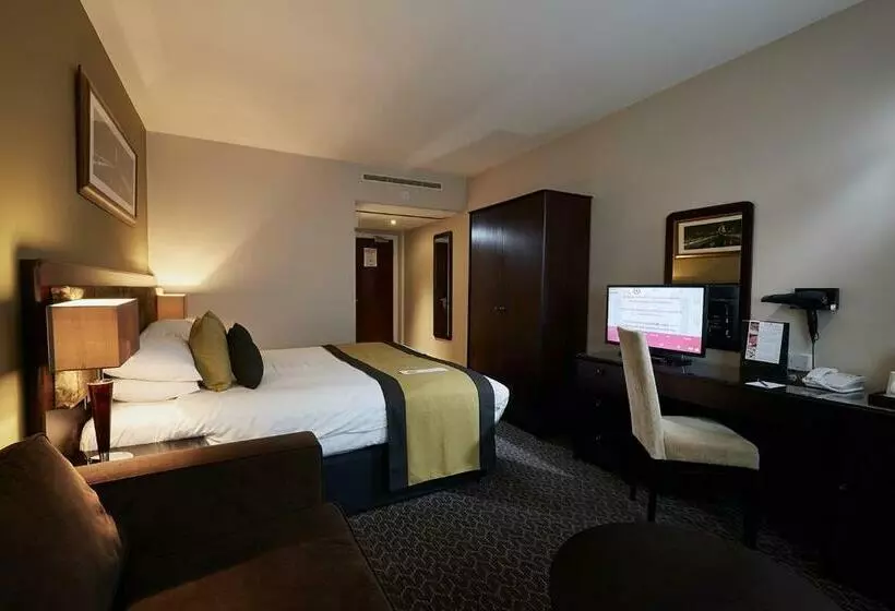 スタンダードルーム, Stamford Bridge Hotel London
