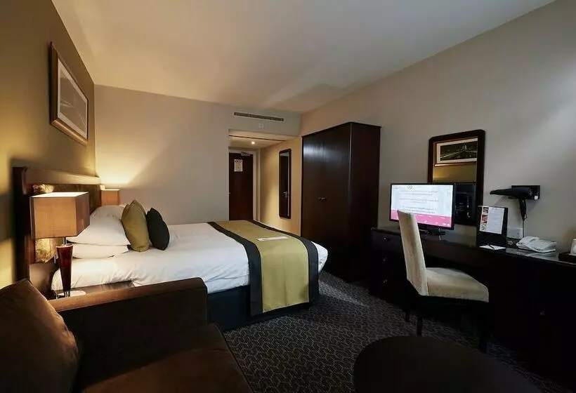 スタンダードルーム, Stamford Bridge Hotel London