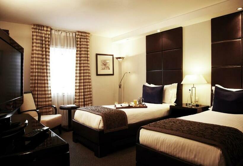 Номер Superior, Stamford Bridge Hotel London