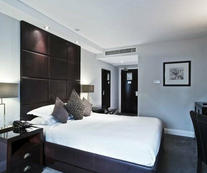 חדר סופריור, Stamford Bridge Hotel London