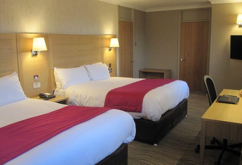 Семейный Номер, Best Western Heath Court