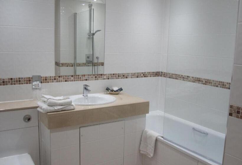 Семейный Номер, Best Western Heath Court