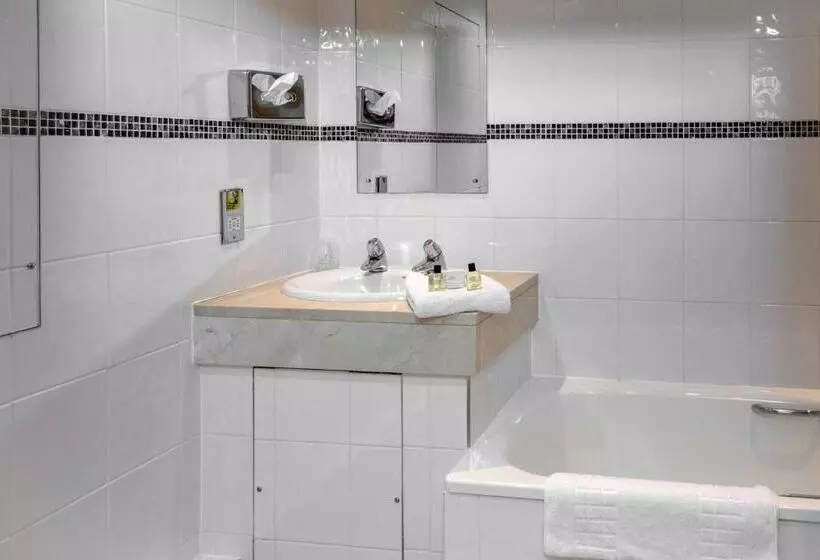 Economy-huone Sisäpuolella, Best Western Heath Court