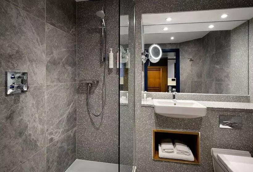 スタンダードルーム, Edinburgh Marriott Hotel Holyrood