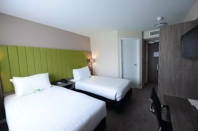 シングルデラックスルーム, Holiday Inn Wolverhampton Racecourse, An Ihg