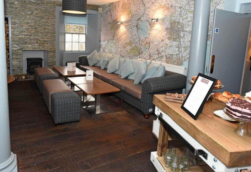 غرفة قياسية, Kirklands