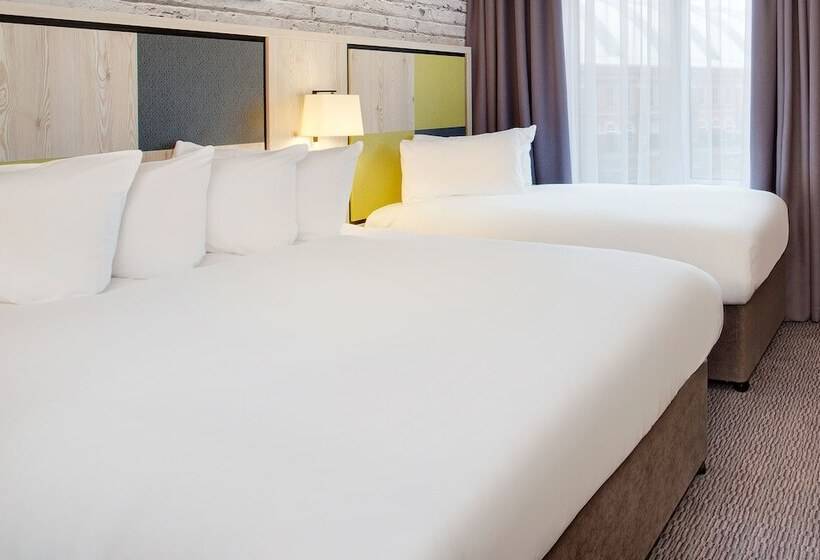 Номер Стандарт, Leonardo Manchester Central