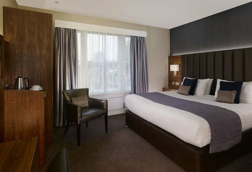 클럽 룸, Norfolk Towers Paddington