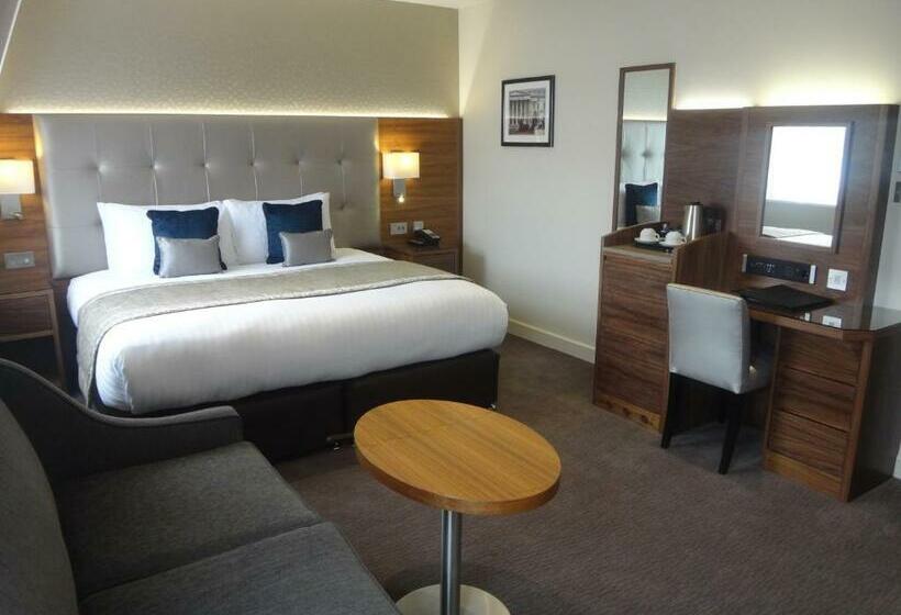 스위트, Norfolk Towers Paddington