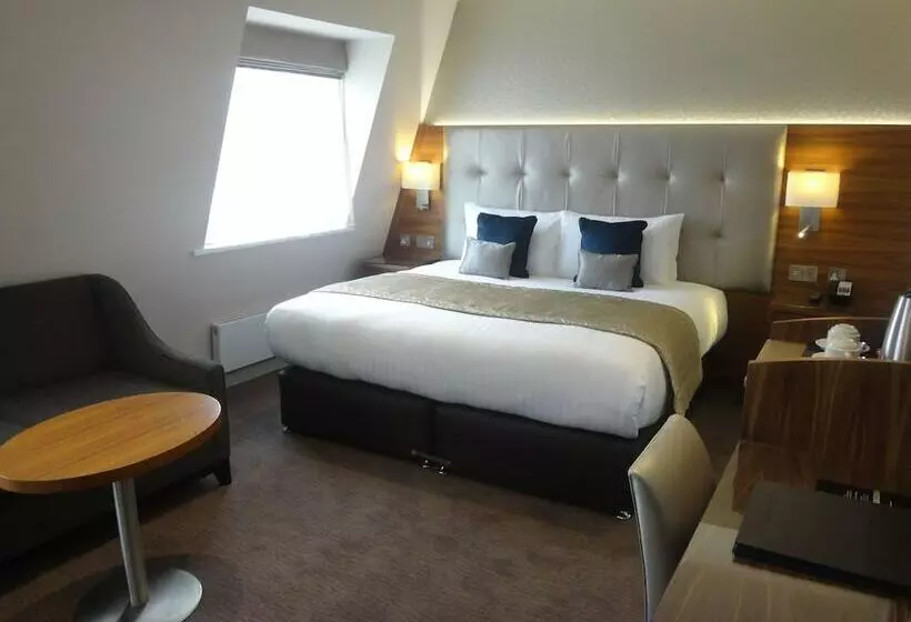 سوییت, Norfolk Towers Paddington