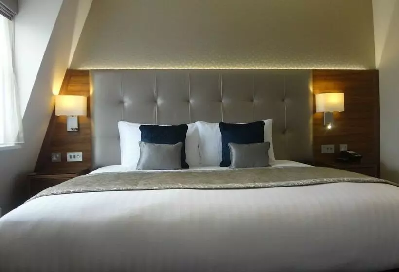 سوییت, Norfolk Towers Paddington
