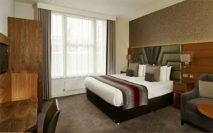 سوییت, Norfolk Towers Paddington