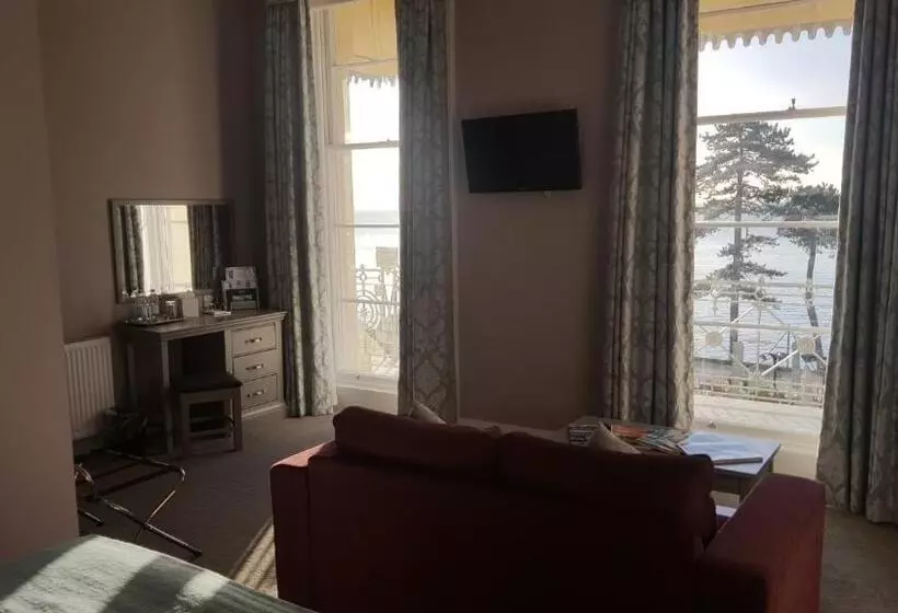 Cameră Superioară, The Osborne