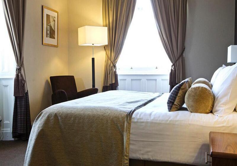 Номер Стандарт, The Parliament House