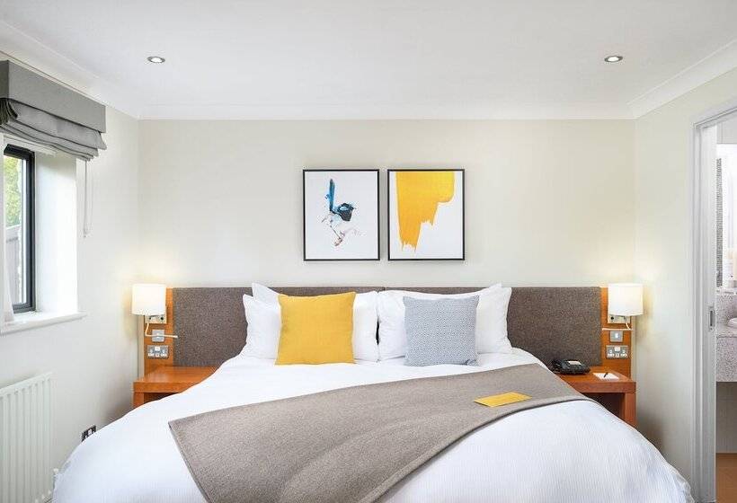 Номер Стандарт, Voco Oxford Thames, An Ihg