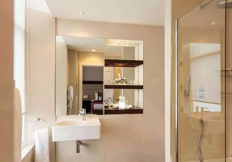اتاق استاندارد, Mercure Aberdeen Caledonian