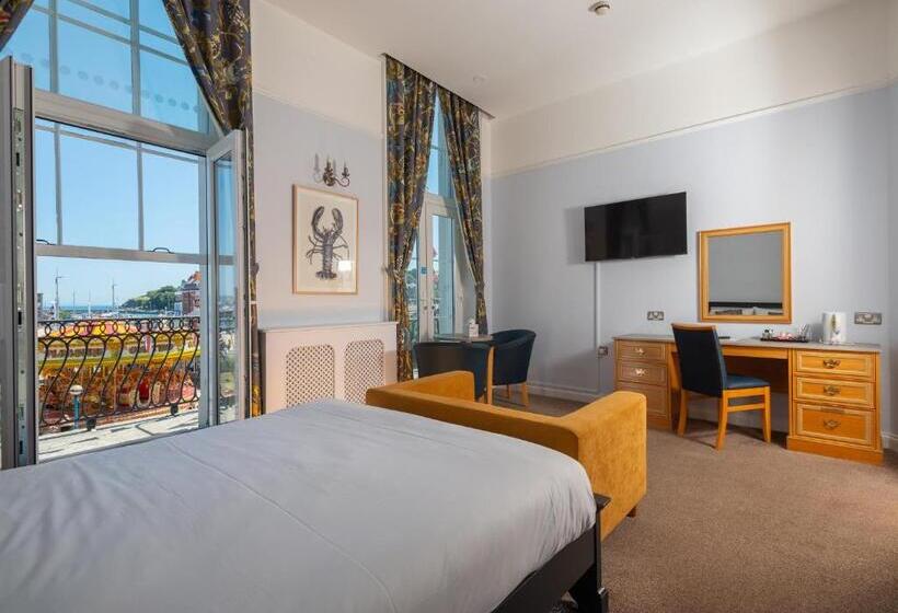 발코니가 있는 스위트, Rex