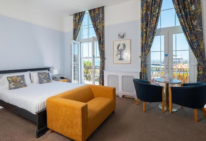 발코니가 있는 스위트, Rex