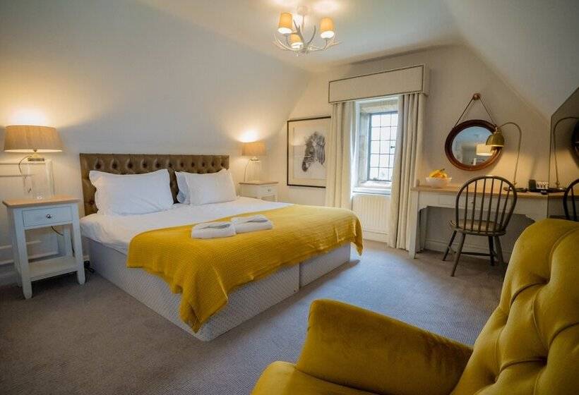 Номер Стандарт, Stonehouse Court Hotel A Bespoke