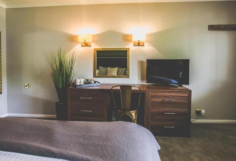 스탠다드 룸 킹사이즈 침대, The Wild Hare