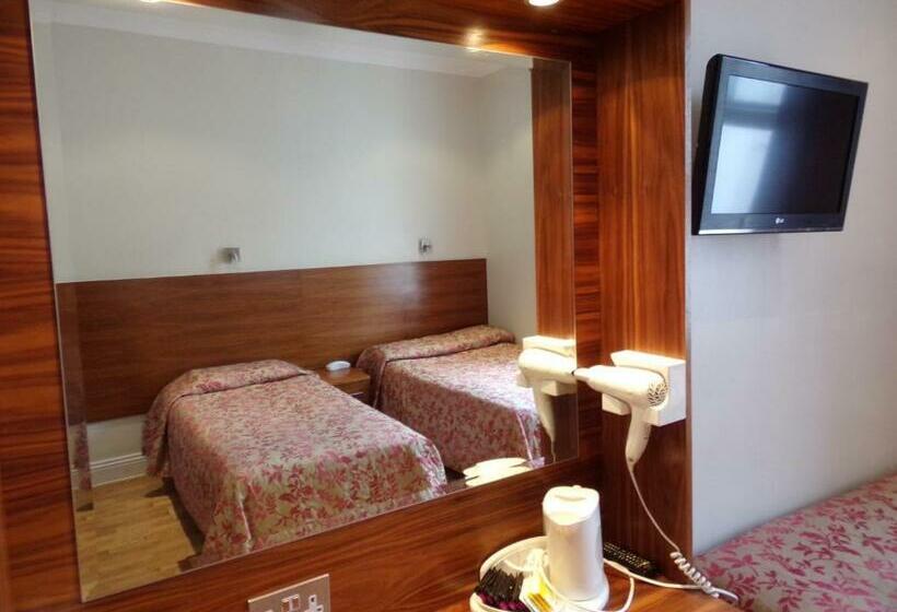 Номер Стандарт Трехместный, Wedgewood